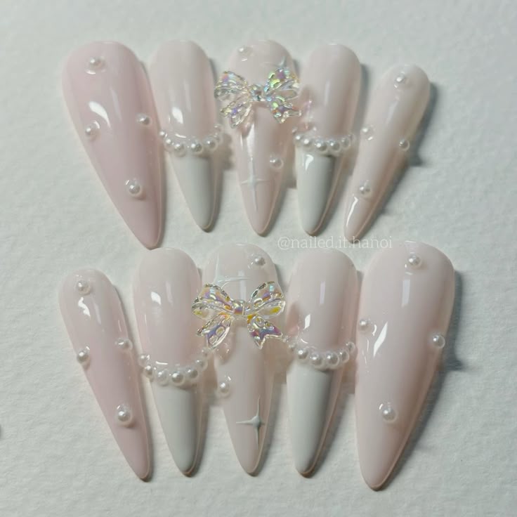 ALMOND CUTIES